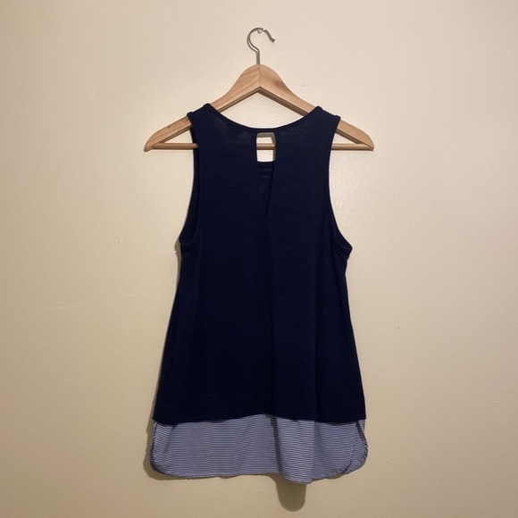 J. Crew navy blouse. Size S - Picture 4 of 9
